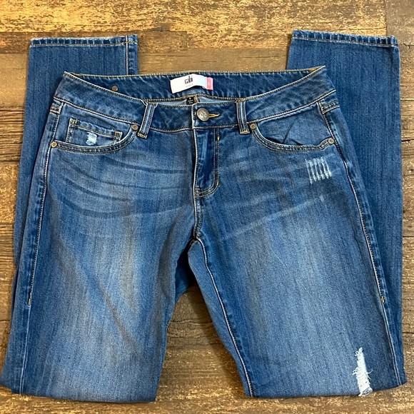Cabi Slim Boyfriend‎ Jeans - Picture 1 of 9